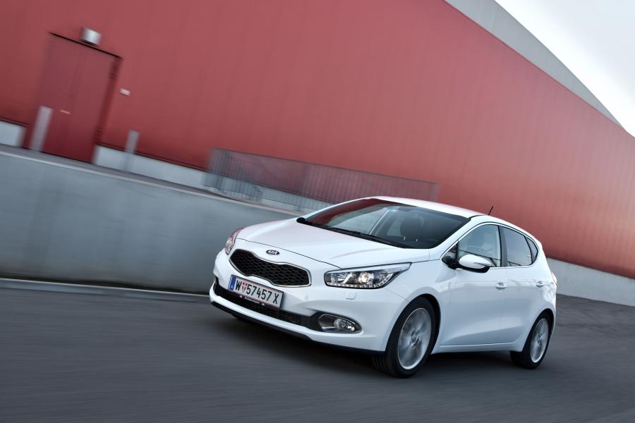  Kia cee&rsquo;d 2012 года  (фото 65 из 72)